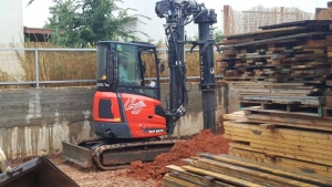 מכונת קידוח קטנה לתמ"א 38 לקידוח עד 16 מטר, גובה עבודה 2.90 מטר